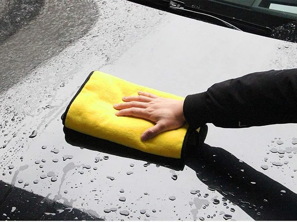 Heavy Microfiber Cloth for Car Cleaning and Detailing, Double Sided, Extra Thick Plush Microfiber Towel Lint-Free, 800 GSM, Pack of 3, Color: Blue, Yellow, Green - Image 3